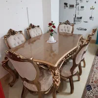 میز ناهار خوری تمام چوب راش ۶ نفره در حد نو