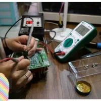 استخدام کارمند خانم