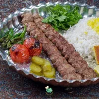 سفارش غذای خانگی با بیست سال سابقه رستورانداری