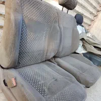 یک عدد صندلی جلو پژو نو با روکش چرم.جنس مخمل