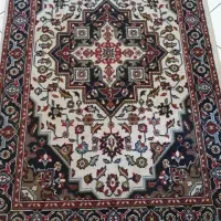 یک جفت فرش همراه با دو قالیچه|فرش|تهران, قزل قلعه|دیوار