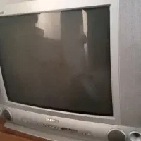 یک عدد تلوزیون بفروش میرسد 1میلیون تخفیف هم داره