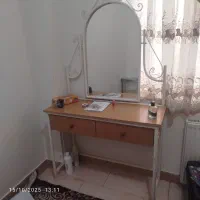 میز توالت  فروش فوری