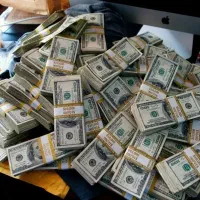 نیازمند وام