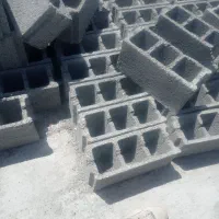 کارگر بلوک زنی