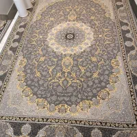 فرش کاملاسالم بدون هیچ پارگی یاسوختگی