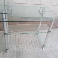 میز کامپیوتر شیشه ای