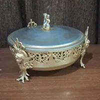 ظرف برنز قدیمی