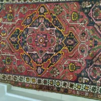 دوعدد فرش دست بافت یک ونیم در یک متر