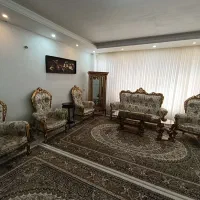 مبل سلطنتی ۷نفره به همراه بوفه|مبلمان خانگی و میز عسلی|دورود, |دیوار