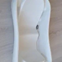 وان حمام مخصوص نوزاد و کودک