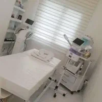 اجاره 150متری کلینیک زیبایی نازی آباد