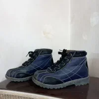 کفش کتونی بوتین نیم بوت جیر چرم پوتین بچگانه