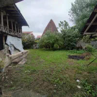 زمین با بناه قدیمی در صحنه سرا|فروش زمین و ملک کلنگی|رودسر, |دیوار