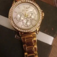 ساعت ۳ موتوره زنانه