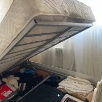 تخت خواب دو نفره جک‌دار همراه تشک