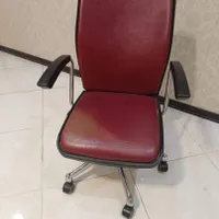 صندلی مدیریتی راحت و سالم محصول شرکت رایان صنعت