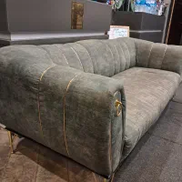 مبل ۳ نفره تمیز در حد نو