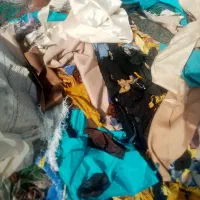 خرید و فروش طاقه پارچه بغل برشی