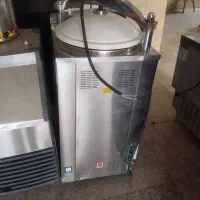 اتوکلاو پیش خلاء