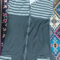 جلیقه بلند طوسی با جیب راه راه و کلاه فروش فوری