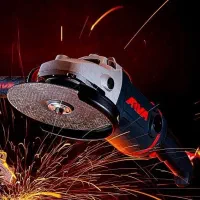 استاد کار تابلو تبلیغاتی