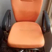 صندلی چرخدار کاملا سالم