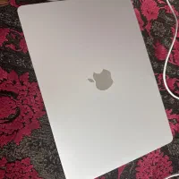 Macbook air M3 2024