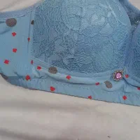 سوتین کاپ دار|لباس|کاشان, یزد‌آباد|دیوار