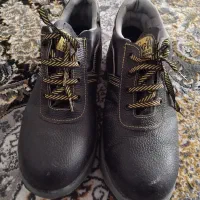 نیم بوت وکفش ایمنی|کیف، کفش، کمربند|کاشان, آیت الله سعیدی|دیوار