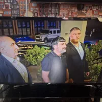 سامسونگ 43 اینچ اسمارت تمیز و سالم|تلویزیون و پروژکتور|تبریز, |دیوار