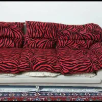 مبل راحتی و کاناپه میز وسط