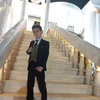 نظافت راه پله هر هفته ۳۰۰