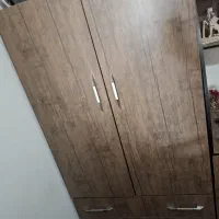 کمد وکتابخانه