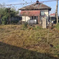 ۱۸۰۰متر زمین ۸۰متر بنا دور دیوار