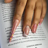 آموزش صفر تا ۱۰۰ناخن|خدمات آرایشگری و زیبایی|صومعهسرا, |دیوار