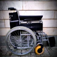 ویلچر و واکر چرخدار