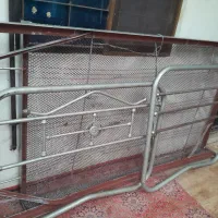 تخت روسی قدیمی سنگین