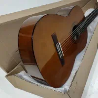 گیتار یاماها  c40
