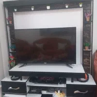 تلوزیون هیوندا ۴۳اینچ به همراه میزتلوزیون|تلویزیون و پروژکتور|قائم‌شهر, |دیوار