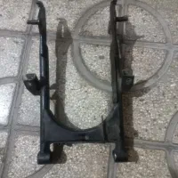 لوازم یدکی هندا ۱۲۵دوشاخ عقب سر سرسیلندر|قطعات یدکی و لوازم جانبی|شیراز, شاهچراغ|دیوار