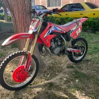 کراس هوندا CR