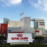 فروشگاه غذای حیوانات خانگی(سگ و گربه)