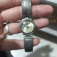 ساعت مچی برند گالو زنانه قدیمی ضد اب