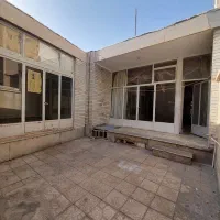 دربست با موقعیت امنیت بالا جهت کارگاه یا زندگی|اجارهٔ خانه و ویلا|اصفهان, پروین|دیوار