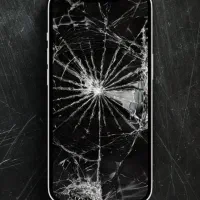 عروسک و موبایل  خراب