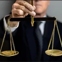 وکیل پایه یک دادگستری