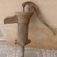 تلمبه اب قدیمی