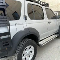 نیسان رونیز مدل ۸۶ بیرنگ