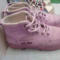 کتونی|کیف، کفش، کمربند|رشت, توشیبا|دیوار